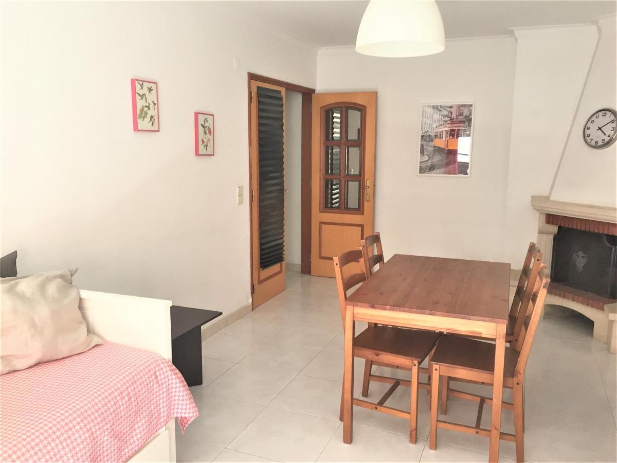 Apartamento Familiar Lisboa Taguspark São Marcos Exteriér fotografie